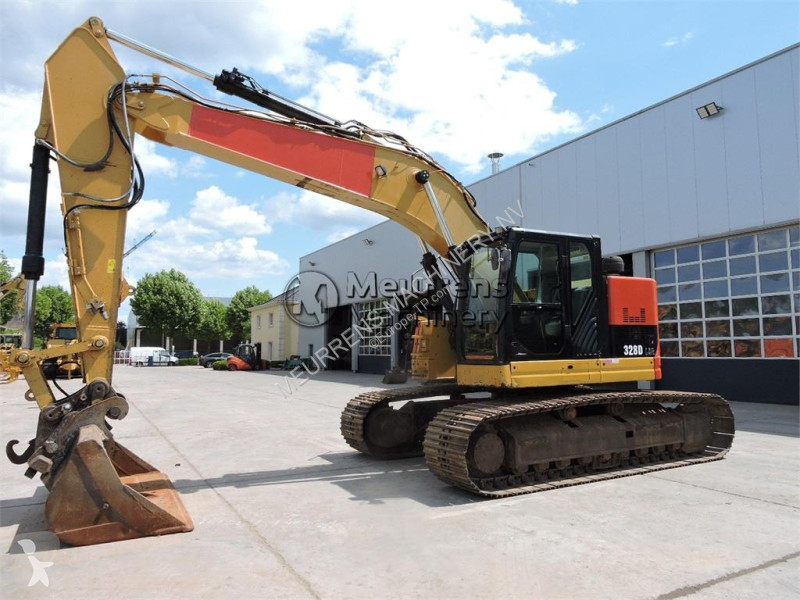 Escavatore Caterpillar
