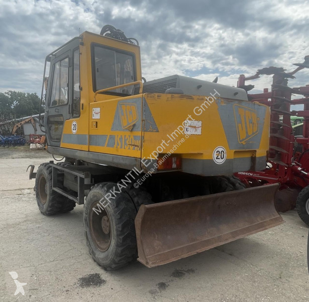 Excavator JCB  130 W