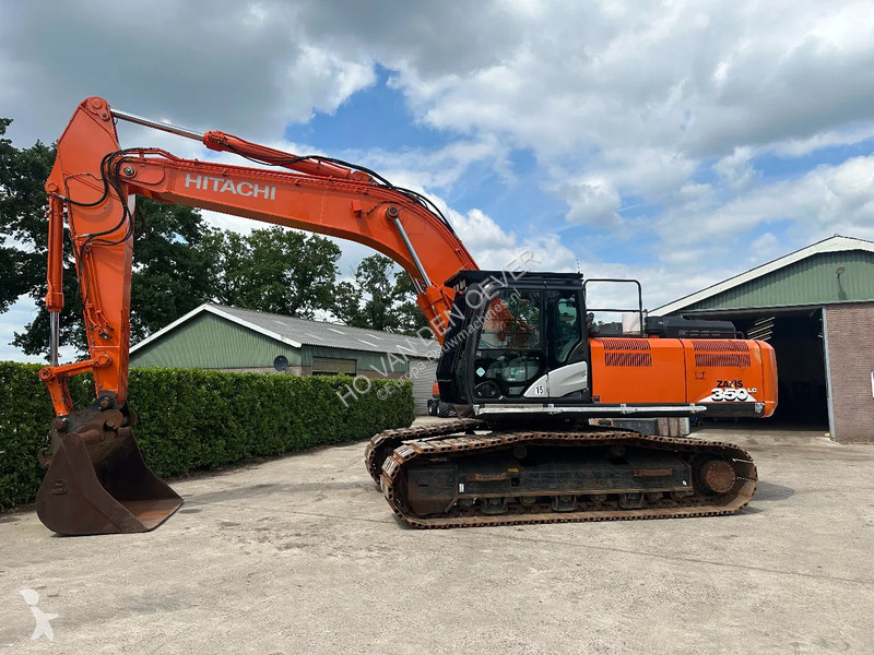 Escavadora Hitachi LC-6
