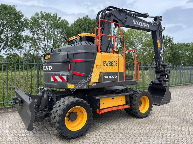 Graafmachine Volvo EWR 130E demo 2022 all hydr...
