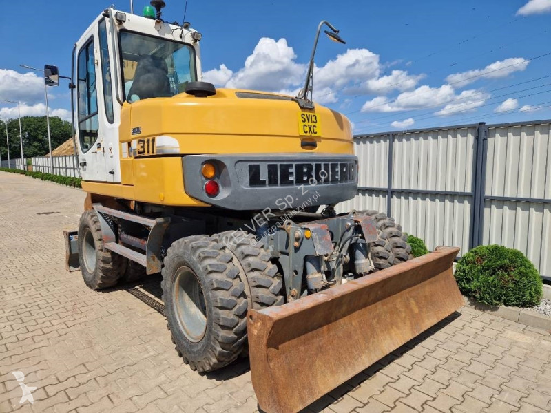 Excavadora Liebherr A311 * 2013r. * 10 599 mth...