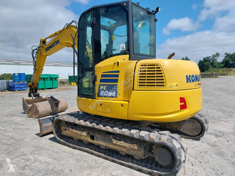 Escavadora Komatsu PC80MR-5
