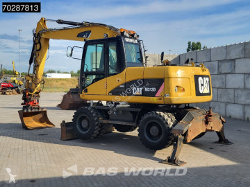 Excavadora de ruedas Caterpillar