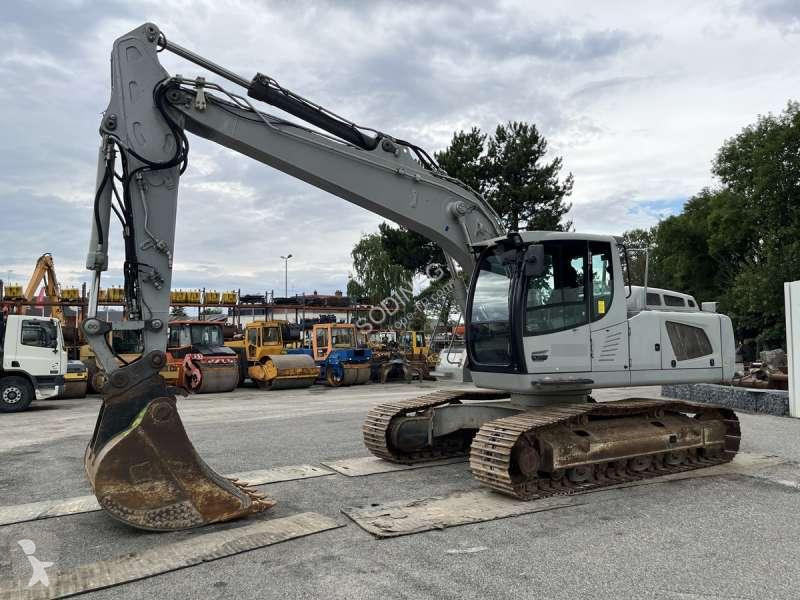 Escavadora Liebherr