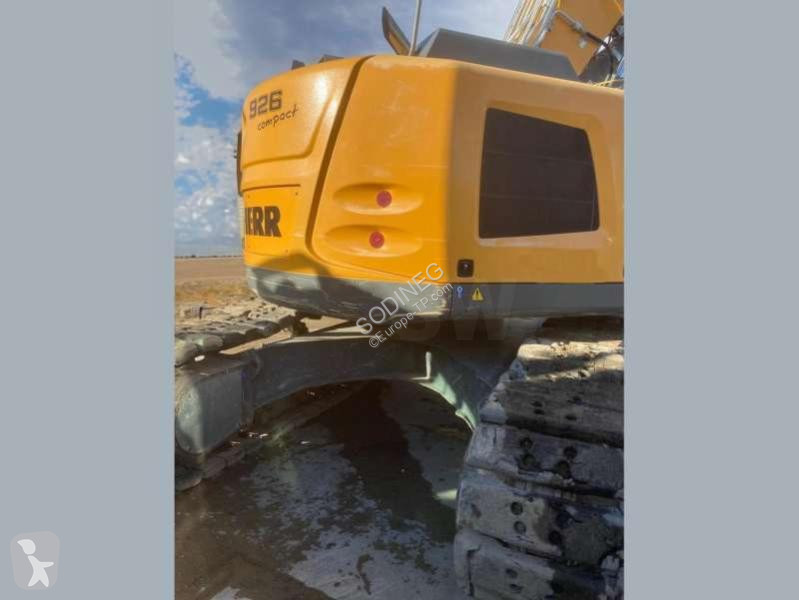 جرافة Liebherr  R926 COMPACT