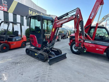 Miniexcavadora Yanmar nueva