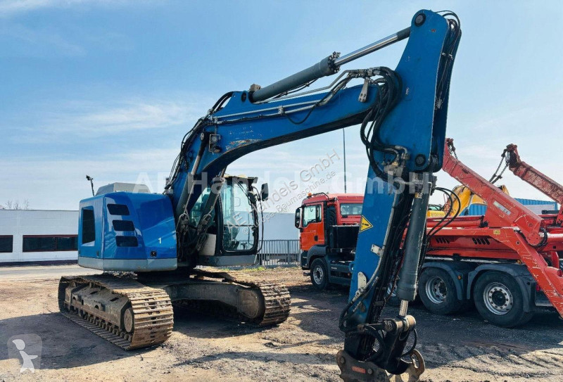 Escavadora Liebherr
