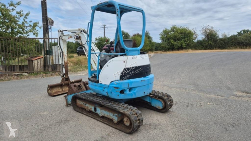 Escavadora Kubota 25-3