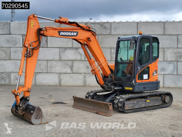Miniexcavadora Doosan