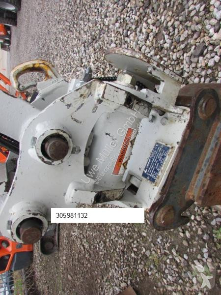 Escavadora Takeuchi TB 216 V4 Minibagger 24.500...