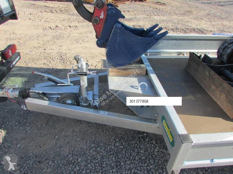 Escavadora Bobcat E 19 + Anhänger Unsinn...