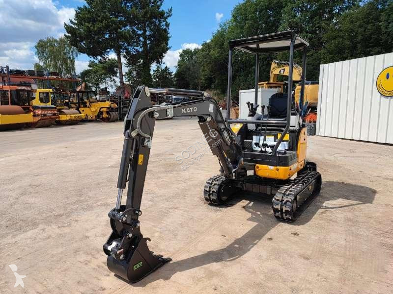 Escavadora Kato  VXE HD 17