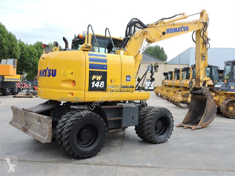 Graafmachine Komatsu PW148