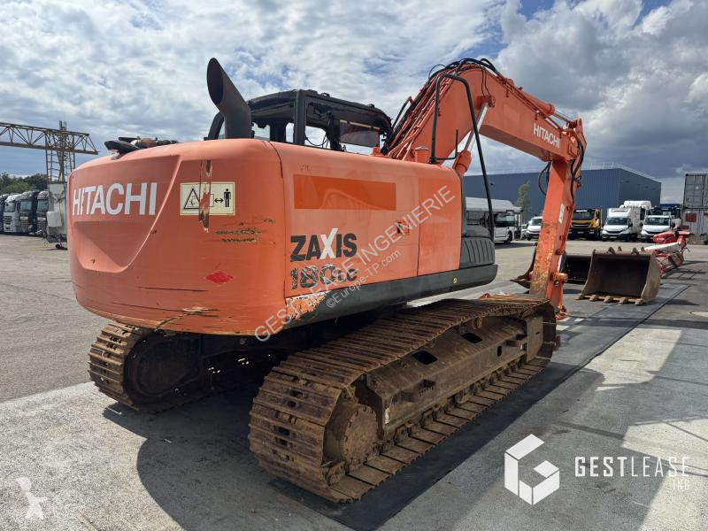 Escavatore Hitachi -5B