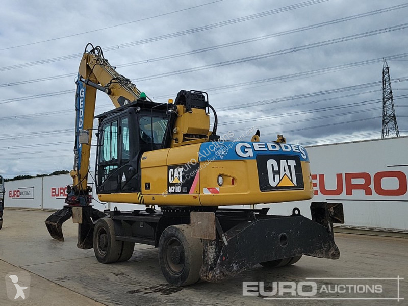 Escavatore Caterpillar