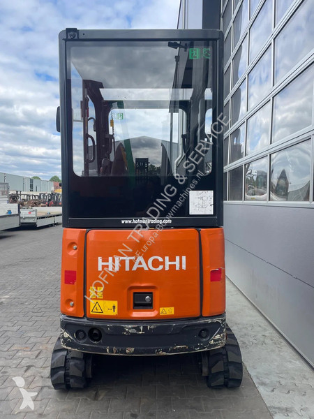 Escavadora Hitachi ZX19-6 CR