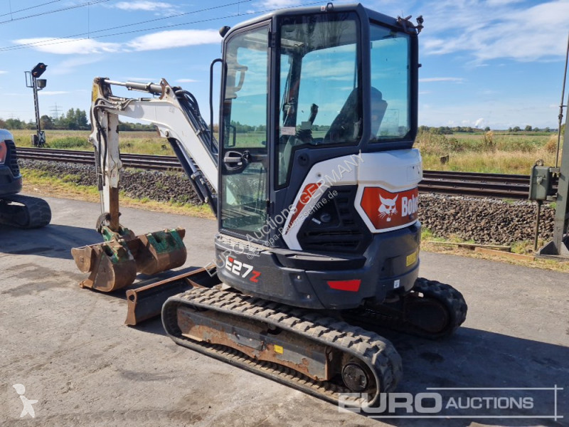 Escavadora Bobcat E27Z