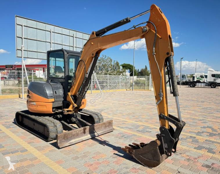 Excavadora Case