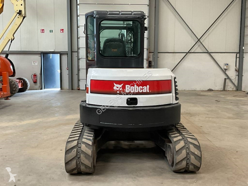 Escavadora Bobcat E 50 EM