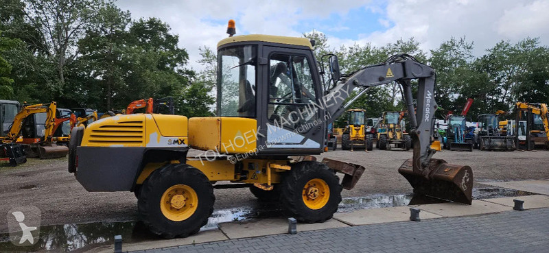 Excavator Mecalac