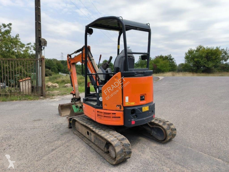 Excavadora Hitachi U-5A