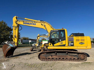 Komatsu PC210LC 11