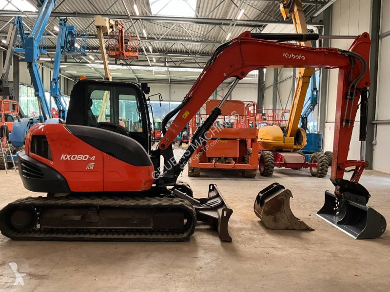 Escavadora Kubota KX 080-4