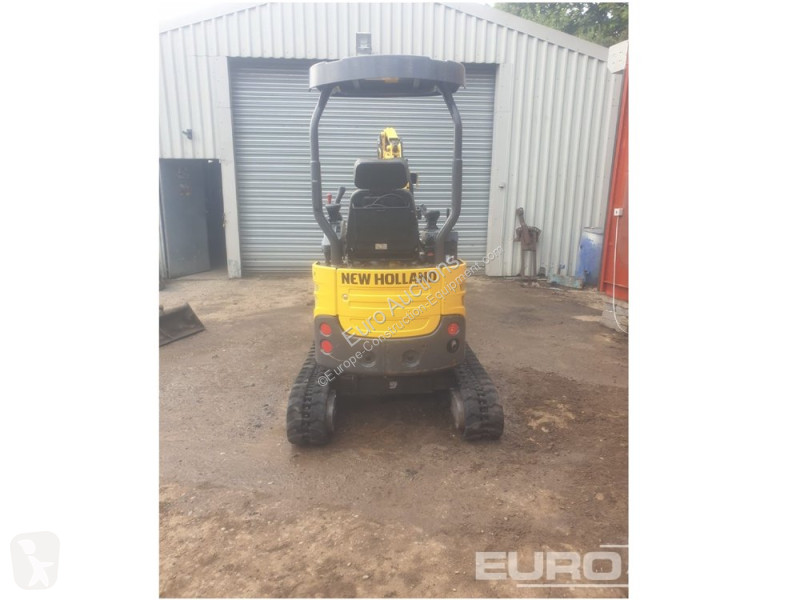 جرافة New Holland E17C