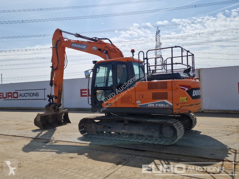 جرافة Doosan -7