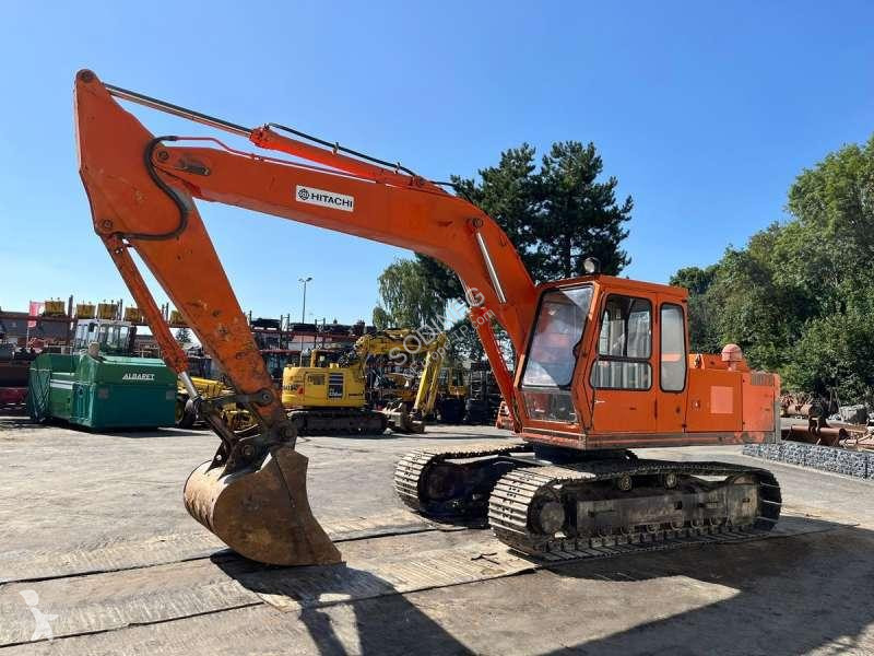 Escavatore Hitachi  UH073