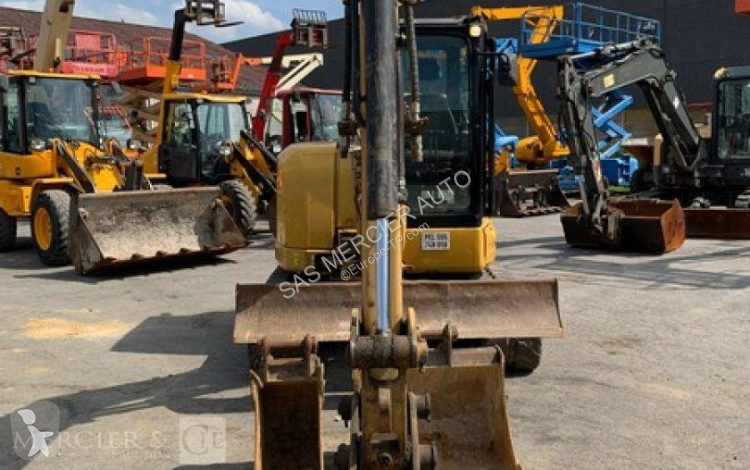 Skovl Caterpillar minipelle sur chenilles diesel