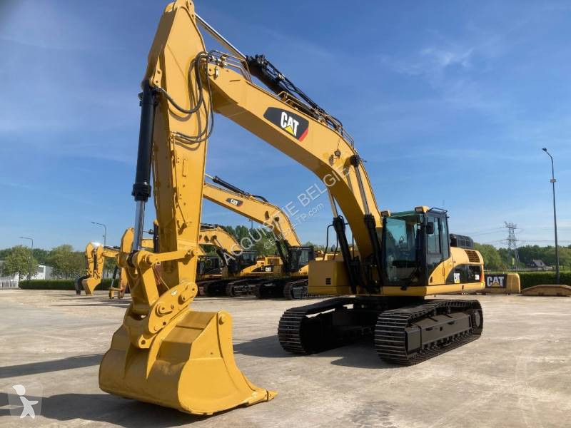 Graafmachine Caterpillar 330DL