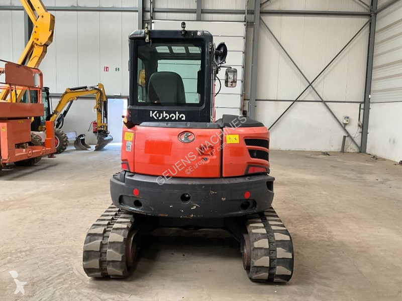 Excavadora Kubota 55-4