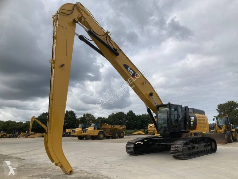 Lopatový nakládač Caterpillar 352F MH