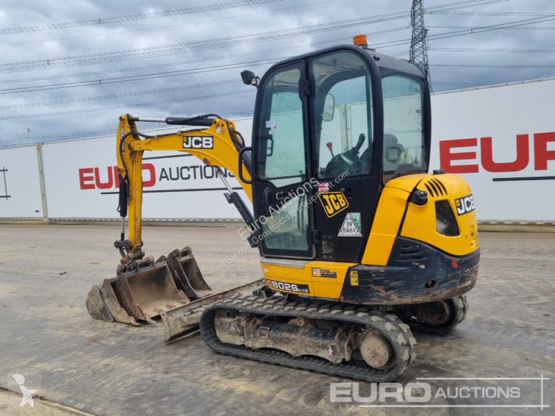 جرافة JCB 8026 CTS