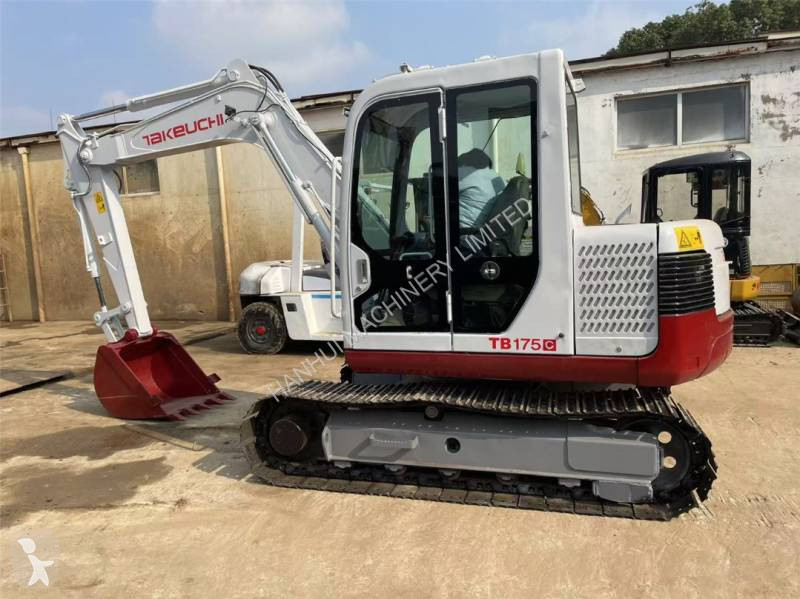 جرافة Takeuchi TB175C