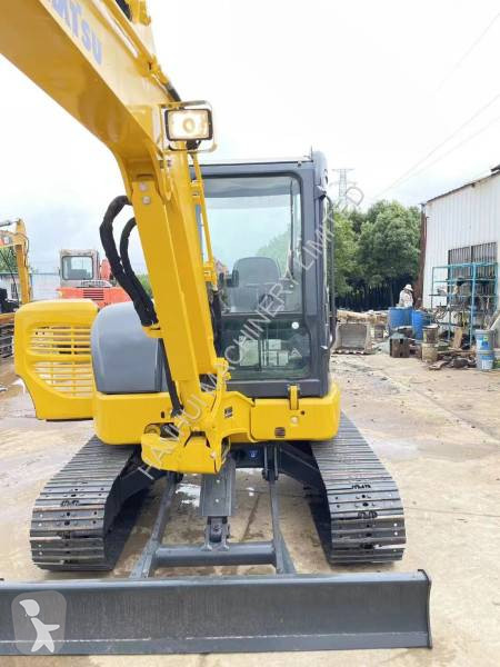 Excavator Komatsu PC35MR