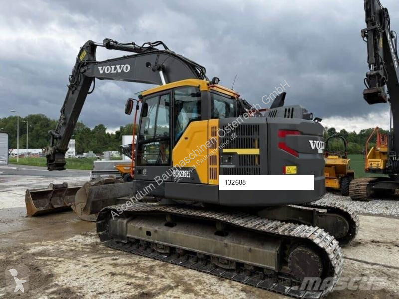 Escavadora Volvo