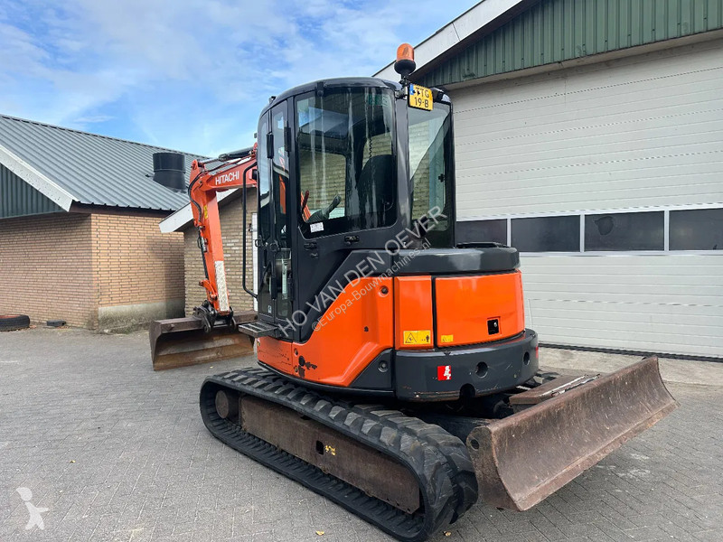 Escavatore Hitachi ZX52U-3 CLR