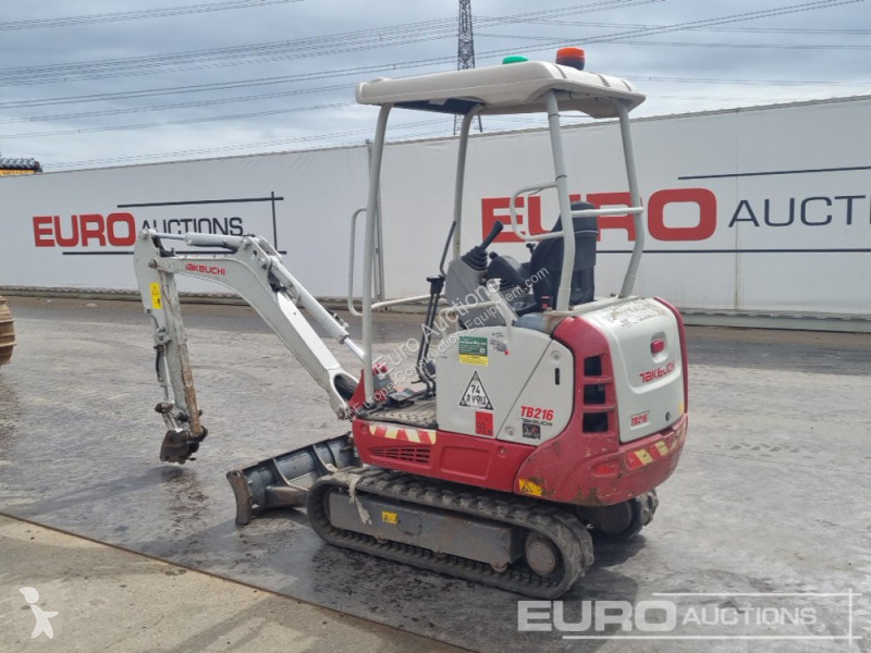 Graafmachine Takeuchi TB216