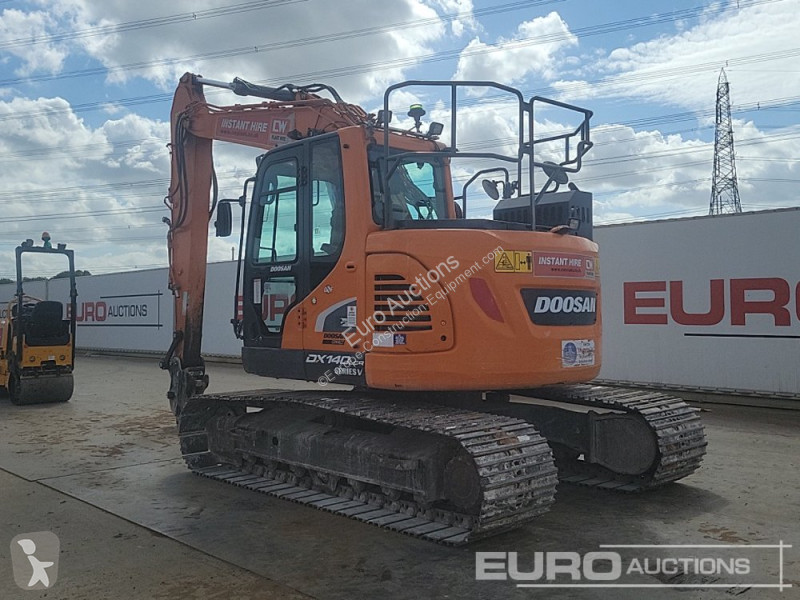 Excavator Doosan -5