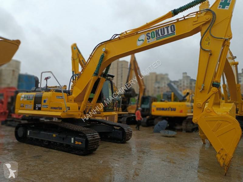 Escavadora Komatsu PC210LC-8