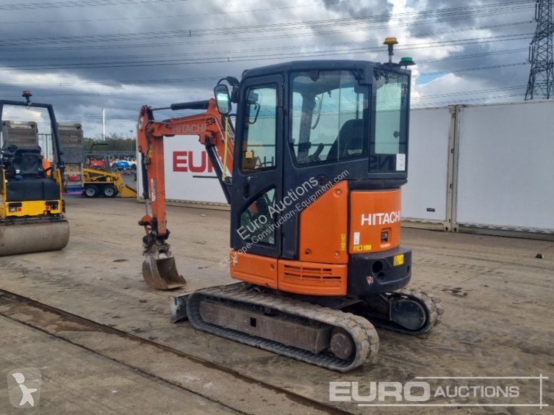 Excavadora Hitachi ZX26U-5A CLR