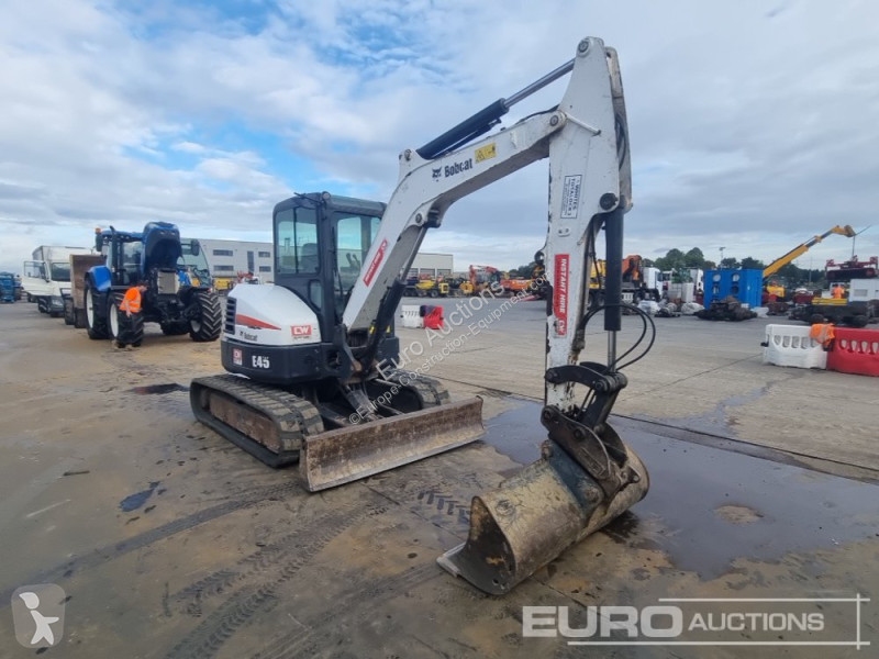Escavadora Bobcat
