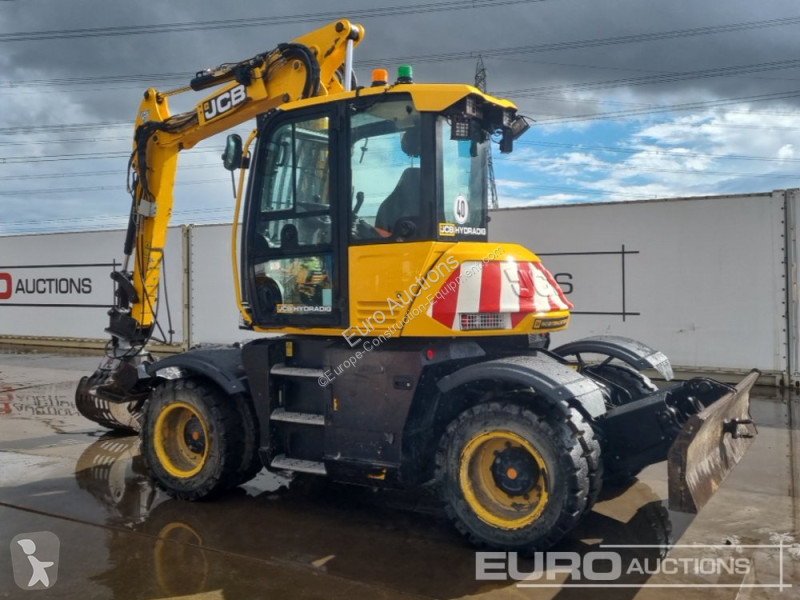 جرافة JCB HD110WT