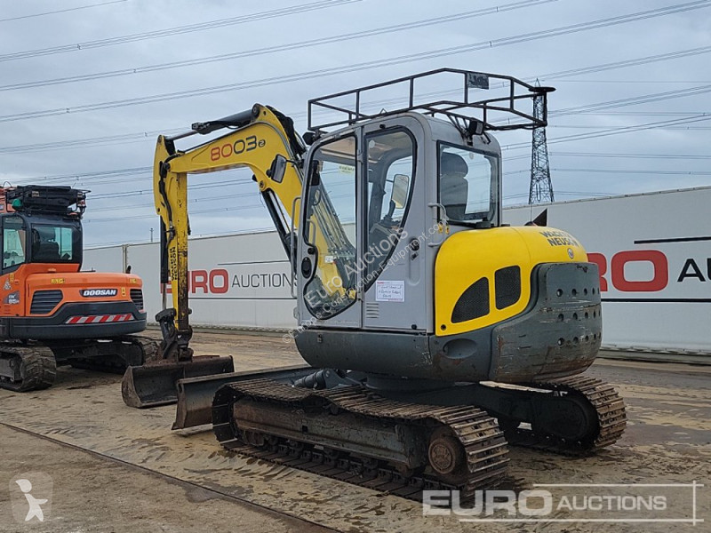 Escavadora  8003