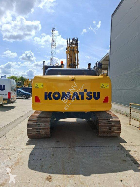 Escavadora Komatsu