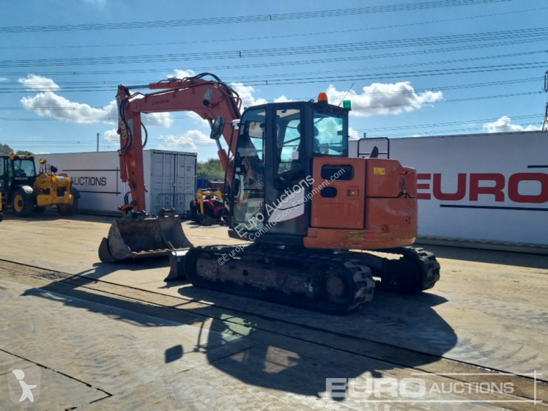 Escavatore Hitachi B-6