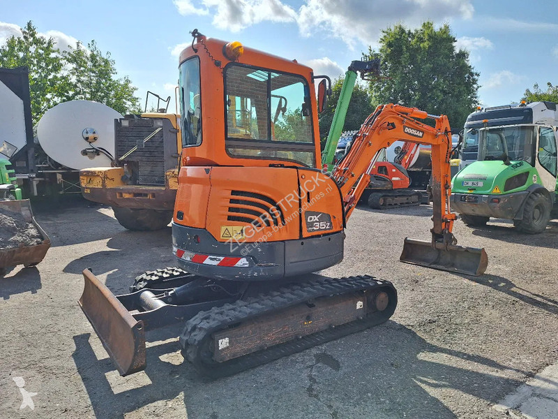 Escavadora Doosan