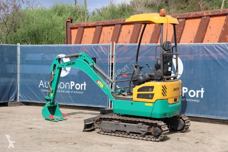 جرافة  CTX8020